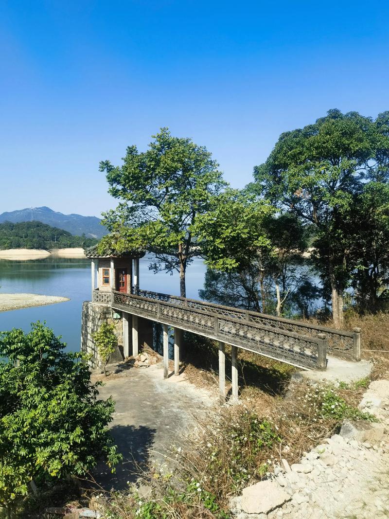 潮州防旱抗旱形勢嚴峻_湯溪水庫水位下降_廣東省潮州市饒平縣湯溪水庫