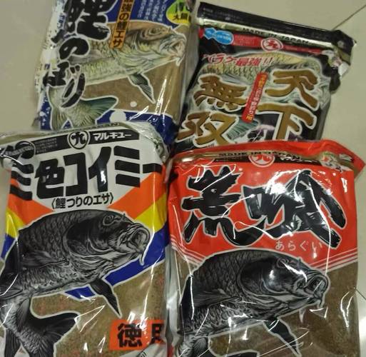 黑坑釣滑口鯉魚餌料搭配_用的比較好的鯉魚餌料有哪些_滑口鯉魚餌料配方技巧