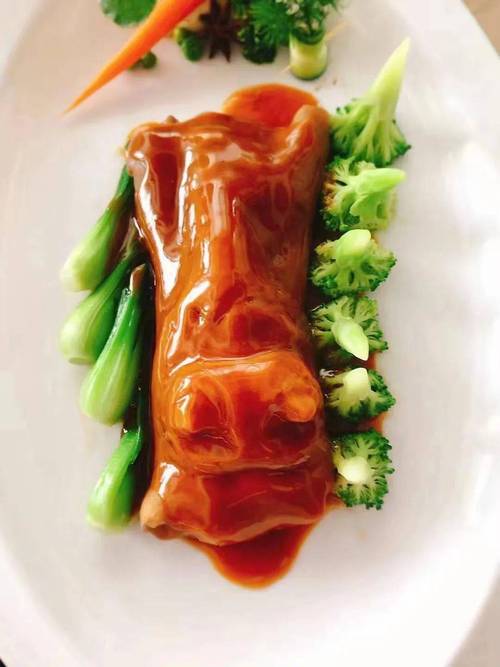 紅燒鱘魚做法_清蒸鱘魚_清蒸中華鱘魚營養價值