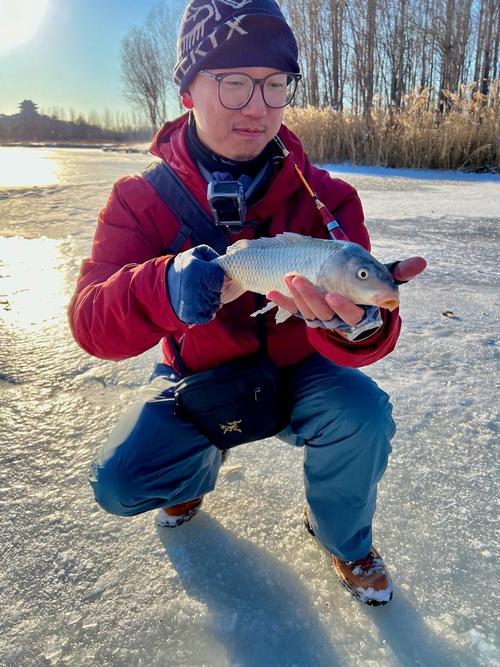 垂釣人生哲理物質精神_垂釣余秋雨海參崴老人_垂釣余秋雨哲理