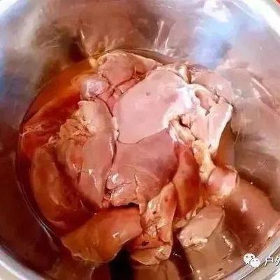 雞肝釣魚_雞肝釣魚效果_生雞肝釣魚技巧