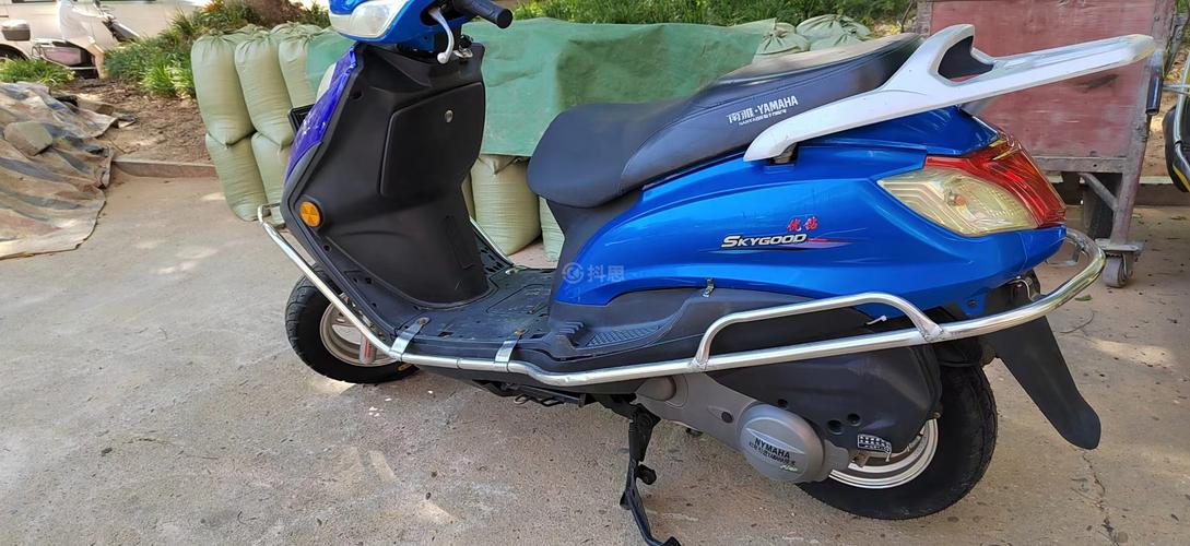 嘉陵出口型摩托車價格_二手嘉陵出口型小摩托車價格_求購一臺2手摩托車