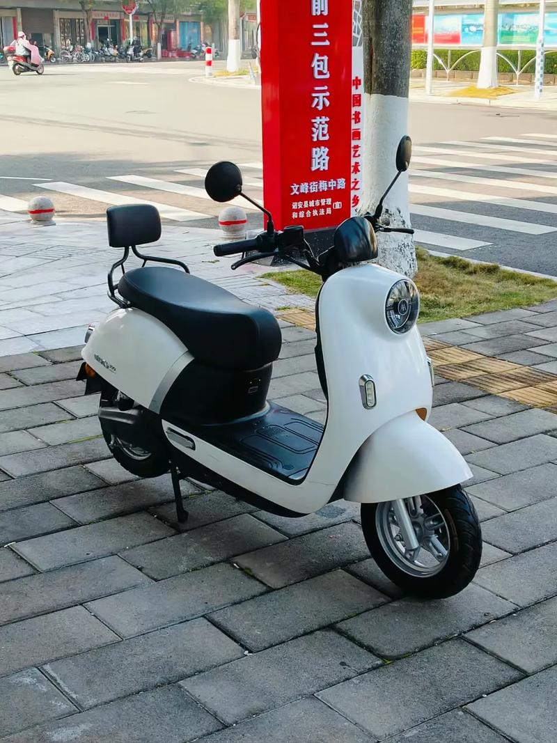 二手挎斗摩托車購買渠道_求購一臺2手摩托車_靠譜二手挎斗摩托車交易平臺