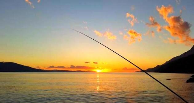 晚秋最佳海釣時間_秦皇島海釣攻略_秦皇島出海釣魚