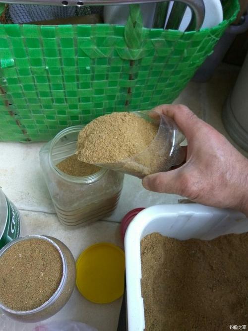 南寧市邕江冬季釣魚餌料配方?_南寧野釣技巧_南寧釣魚口訣