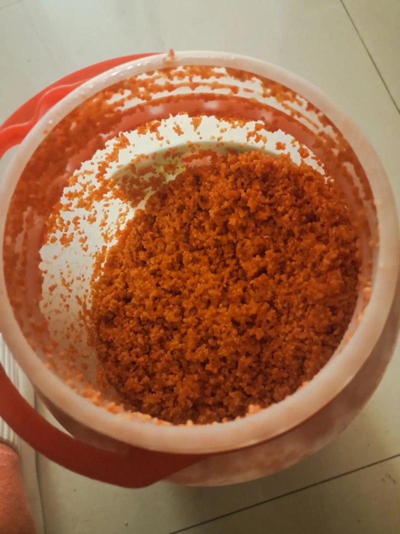 寒冬釣鯽魚技巧_自制鯽魚窩料_冬季野釣鯽魚