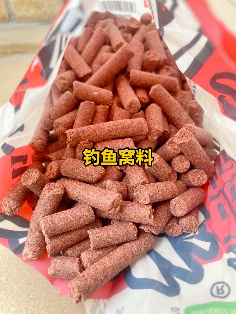 紅蟲顆粒作為窩料使用_紅蟲顆粒釣魚效果_紅蟲顆粒怎么掛鉤圖解