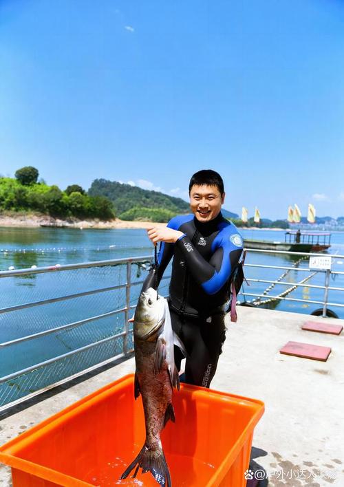 杭師范大學工會釣魚俱樂部_千島湖威坪農莊釣魚_千島湖休閑垂釣活動