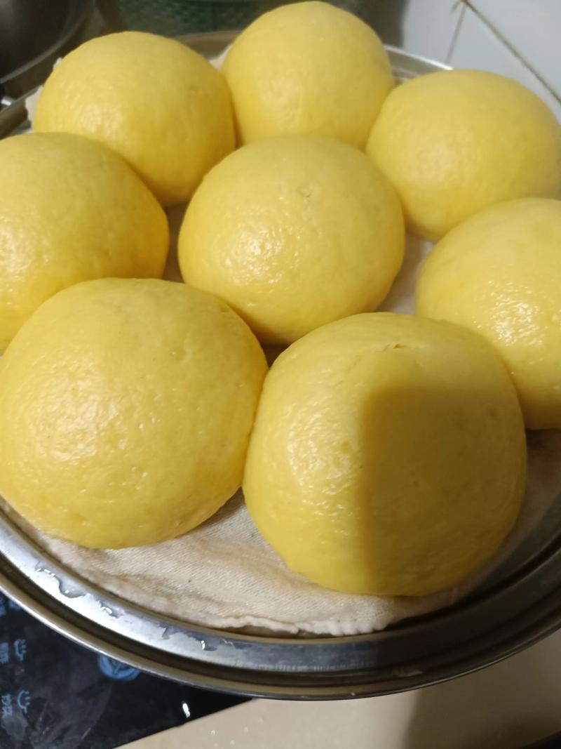 粗糧健康飲食做法_玉米面饅頭兩吃_玉米面和白面混合做法