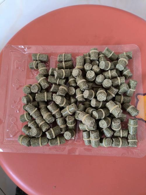 夏季釣草魚餌料_夏天釣草魚用什么餌_嫩玉米釣草魚技巧