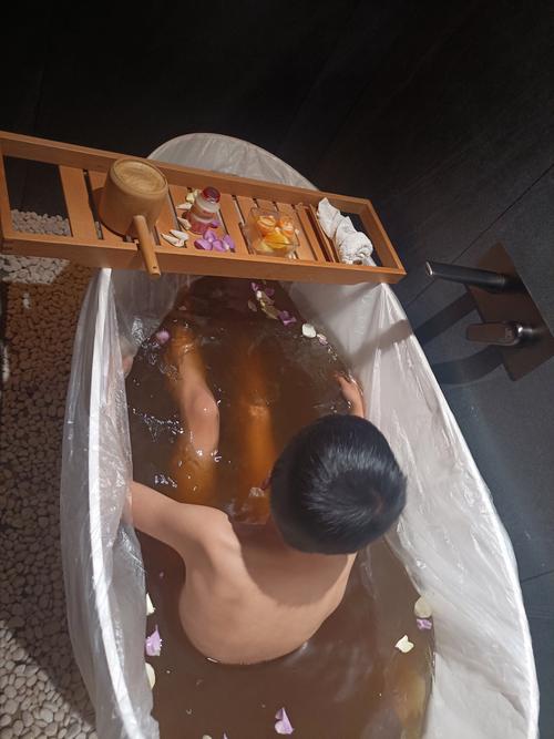 第一次到澡堂洗澡_今天去澡堂泡澡_澡堂洗澡體驗