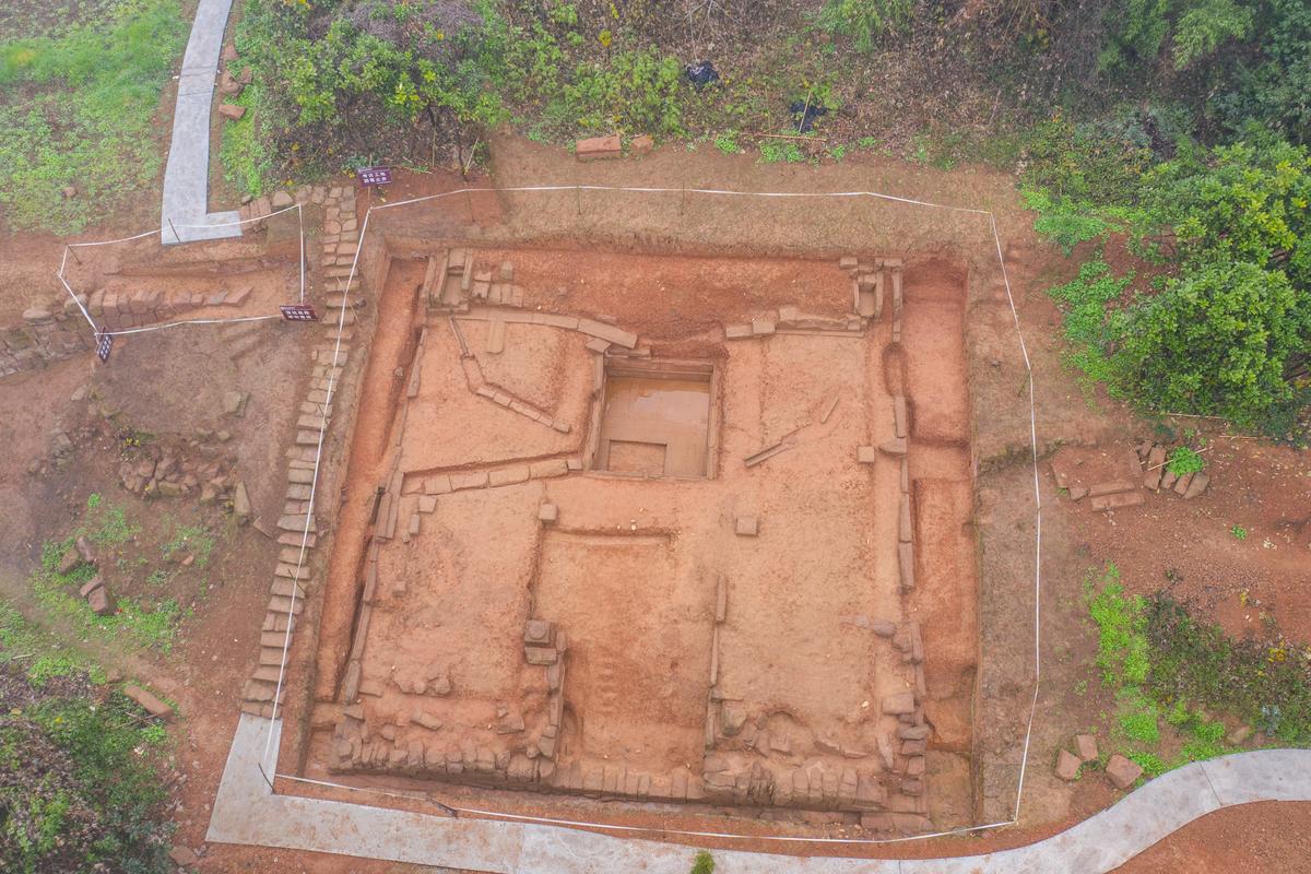 釣魚城考古遺址公園_釣魚城遺址考古發掘 高規格建筑遺存 首次發現
