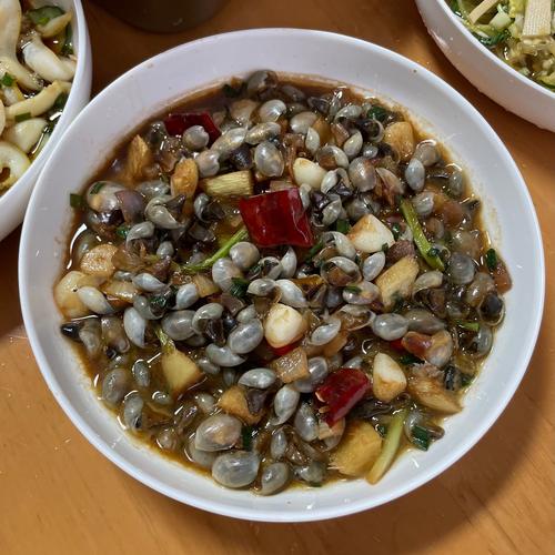 泥螺的兩種吃法必看_新鮮黃泥螺做法_蔥油黃泥螺制作方法