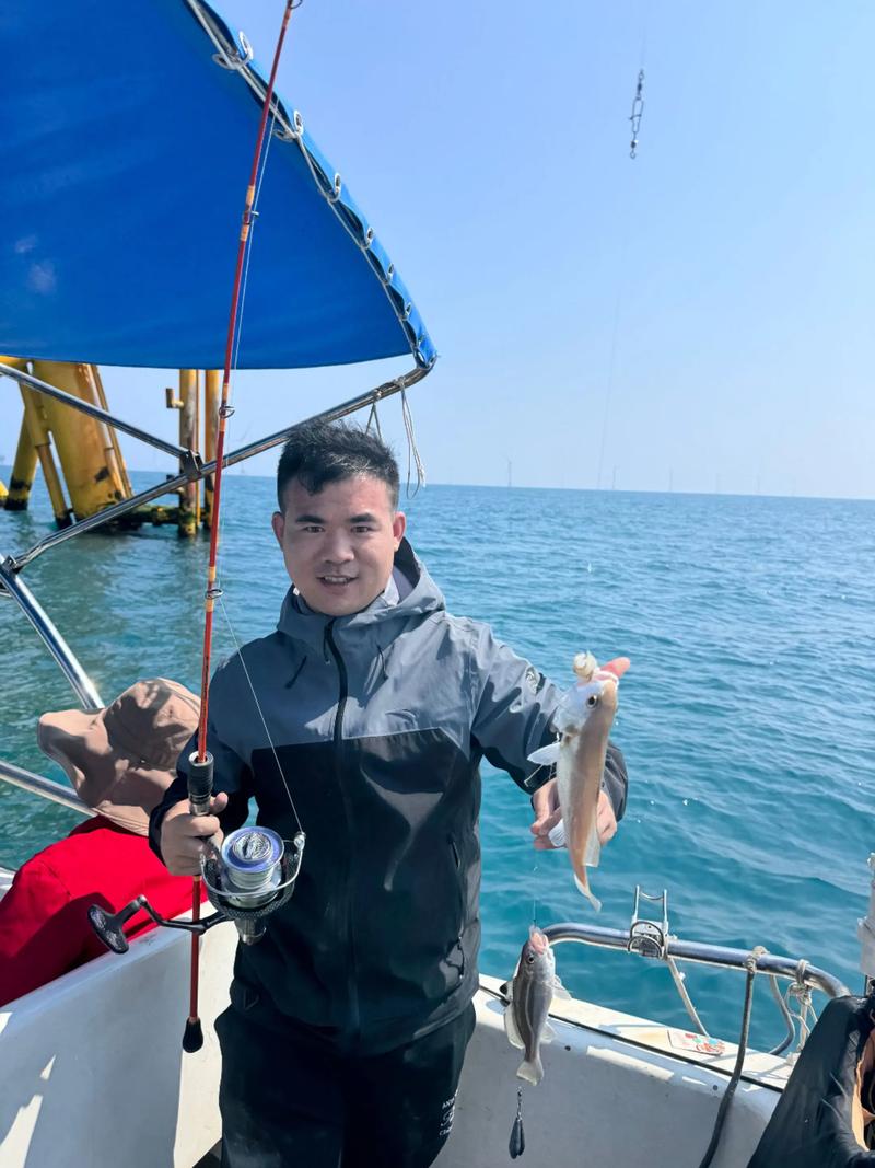 珠海租船釣魚電話_珠海哪里可以租船釣魚_珠海海釣租船