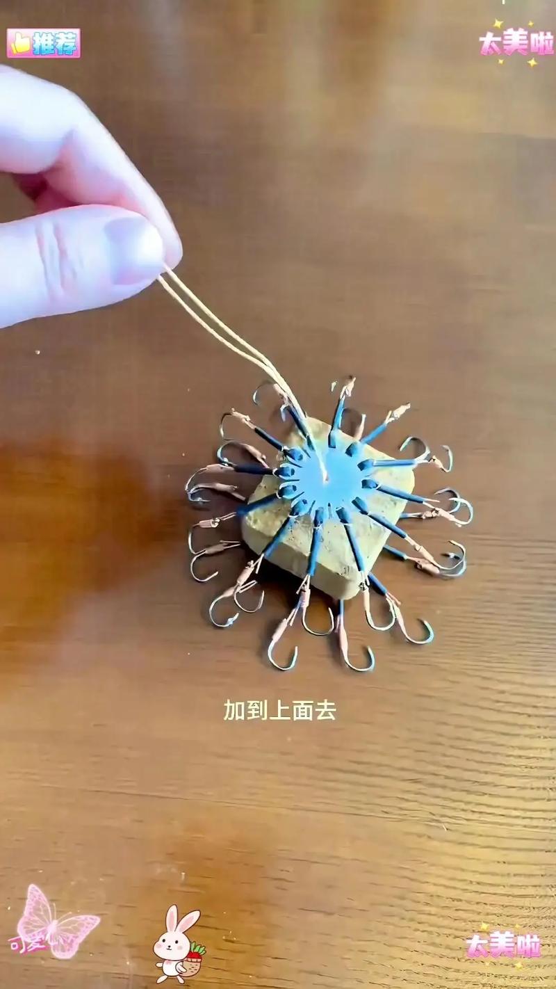 翻板釣大魚技巧_江河海桿翻板釣魚技巧_翻板釣餌料慢釋放原理