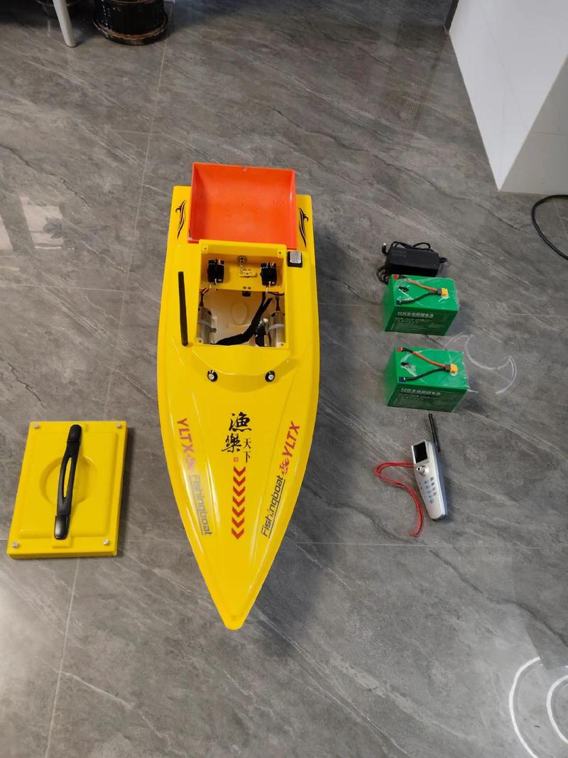 打窩遙控船遙控器怎么匹配_釣魚打窩遙控船最新最全_遙控船釣魚視頻