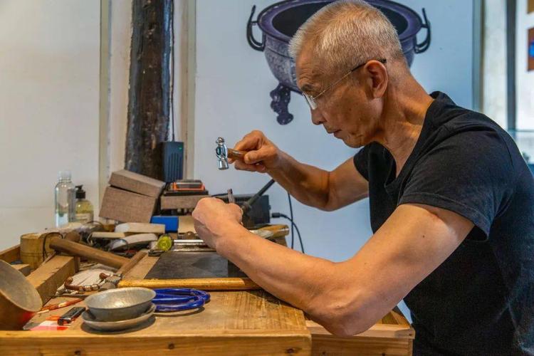 傳統釣法朝天鉤制作教程_有孔朝天鉤的綁法圖解_手工制作朝天鉤