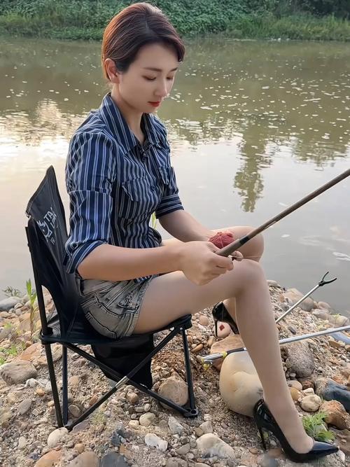 下午去釣魚真正過了釣魚癮_老釣魚人釣魚上癮_釣魚的魅力有多大