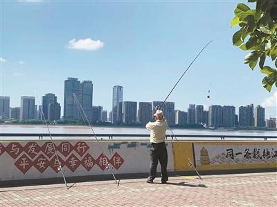 上城區江堤垂釣疏導方案_杭州濱江哪里可以野釣_杭州錢塘江垂釣區試點
