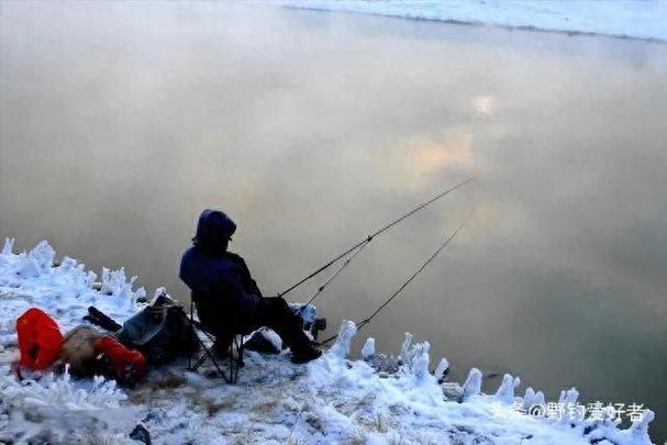 釣魚冬季可以打窩嗎_冬季可以釣魚嗎_釣魚冬天能釣嗎