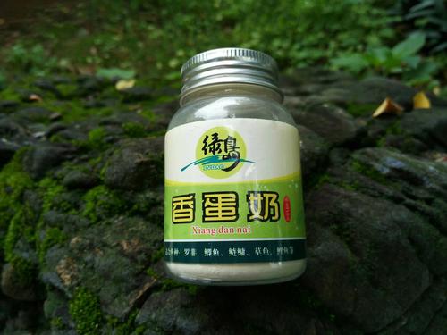 草魚餌料制作方法大全_野河釣魚通用餌料配方_廚房自制鯽魚鯉魚草魚餌