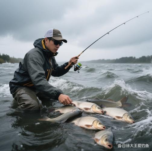 釣魚的耐心與技巧_湖邊釣魚體驗_釣魚高手