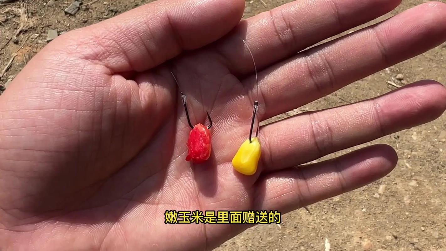 草魚常用餌料推薦_釣草魚餌料配方_魚塘釣草魚用什么餌最好用