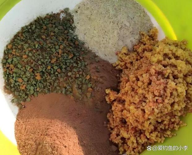 四季鯽魚窩料最佳配方_紅糖蚯蚓粉麥麩丁香酒_春釣鯽魚窩料配方