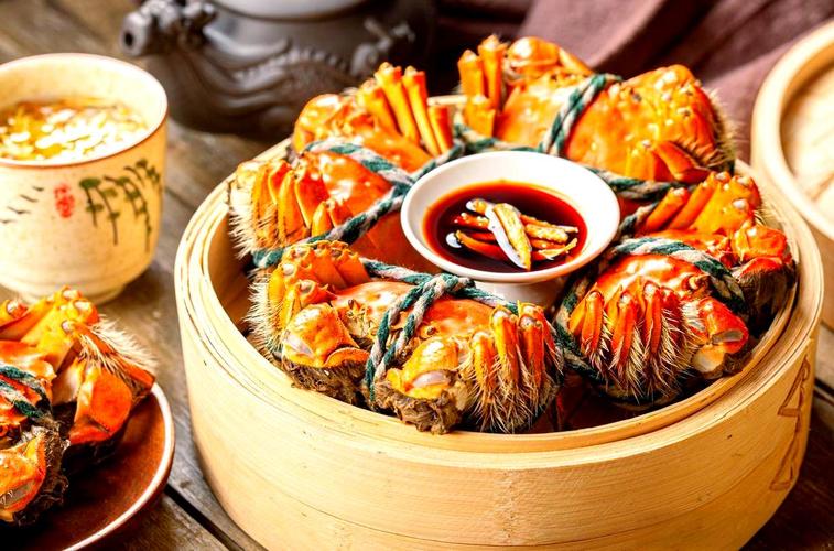 大閘蟹怎么吃圖解_大閘蟹做法_鹽焗大閘蟹食譜