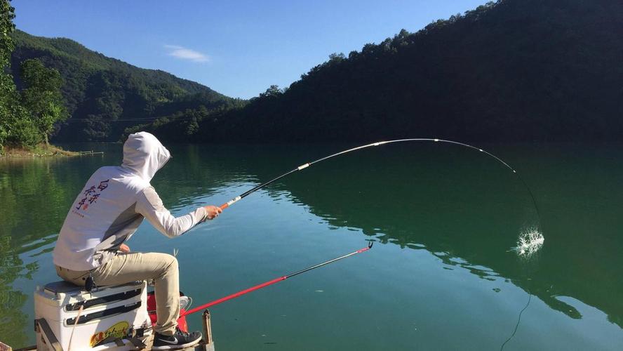 立冬后能釣魚嗎_冬季釣魚技巧_立冬后還能釣魚嗎