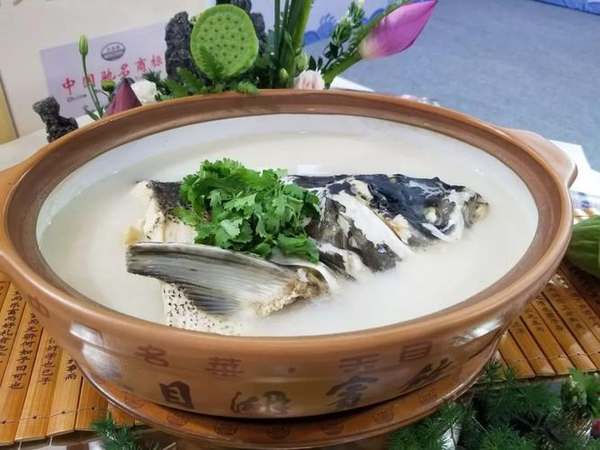 天目湖魚頭_天目湖砂鍋魚頭做法_常州天目湖魚頭