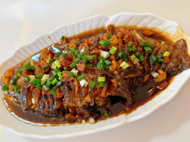 簡單又好吃的鯽魚做法_鯽魚怎么做好吃_百度一下鯽魚的做法