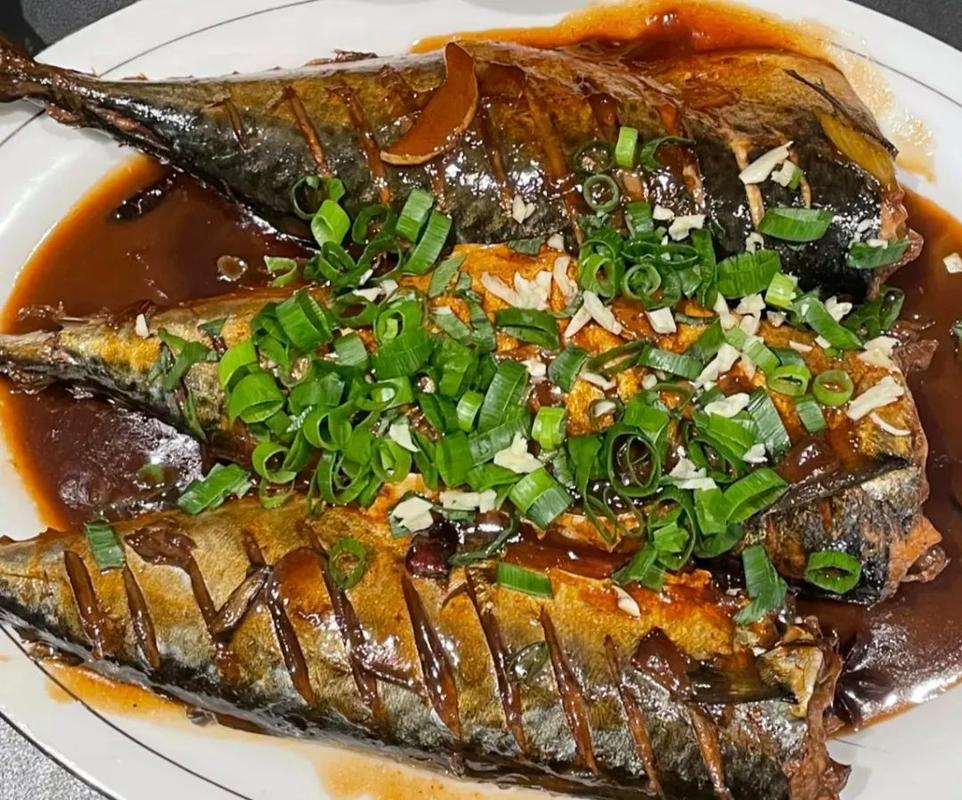 家常燉魚的家常做法_羊骨頭花椒燉魚_燉魚技巧