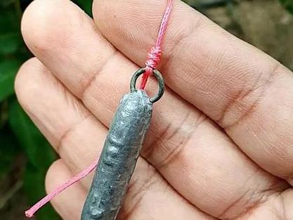 爆炸鉤怎么綁鉛墜圖解_自制小爆炸鉤教程_鐘式小爆炸鉤制作方法
