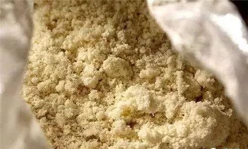 太牛了！民間高手釣鯽魚3大餌料配方，用了7年屢試不爽！